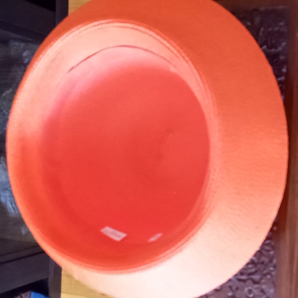 Straw hat - Picture 3 of 4